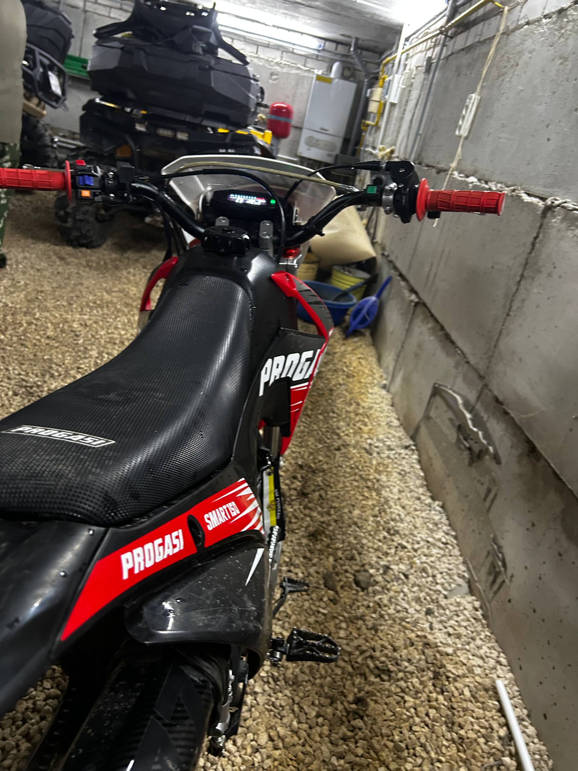 Продажа скутера Progasi Smart 150